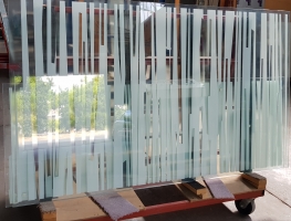 Digital Printed Laminated Toughened Glass by Graphic Glass Services