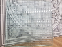 Cross Reeded Laminated Glass by Graphic Glass Services