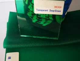 38CA34 - TRANSPARENT DEEP GREEN