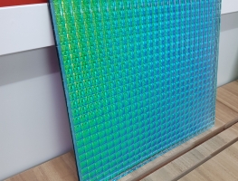 Coloured-Eva-Interlayer-Patterned-Glass-by-Graphic-Glass-Services