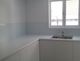 Colour Backed Glass Splashback by Graphic Glass Services Qld