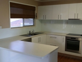 Colourback Glass Splashback by Graphic Glass Services Qld