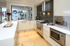 Glass Splashback in Seismic by Graphic Glass Services Qld