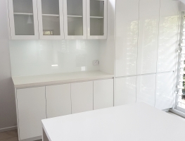White Toughened Glass Splashback by Graphic Glass Services