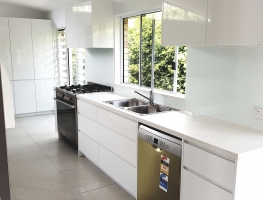 White Toughened Glass Splashback by Graphic Glass Services