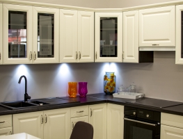 Satin Silver Glass Splashback by Graphic Glass Services