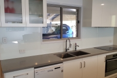 White Splashbacks by Graphic Glass Services